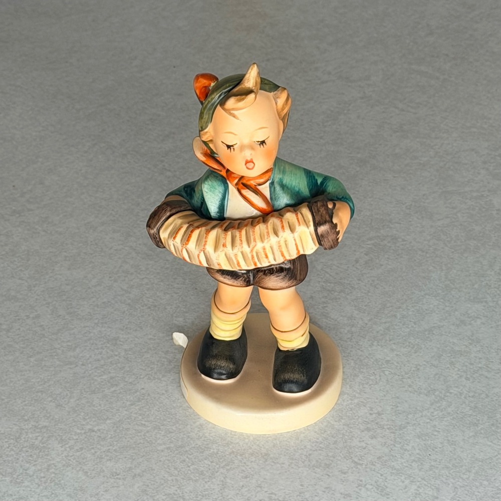 Goebel‎ Hummel Accordion Boy 185 Figurine W Germany TMK-6 Vintage Porcelain Boy